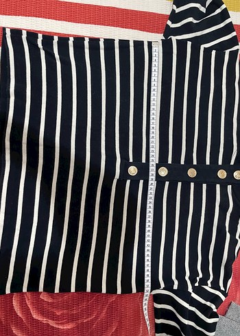 m Beden siyah Renk Massimo dutti çizgili sweatshirt