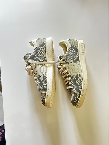 40 Beden çeşitli Renk adidas ayakkabı