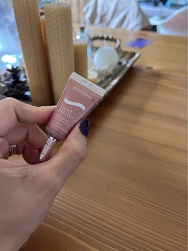 Beden Biotherm goz yanak veya dudak
