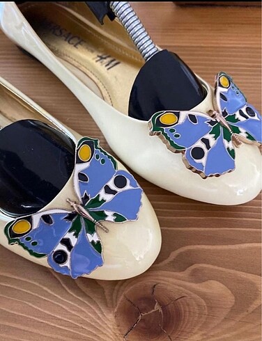Versace 37