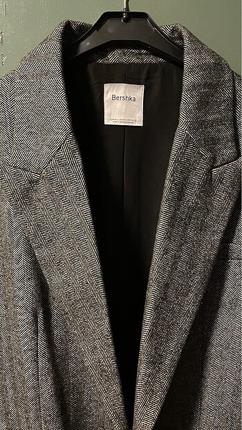 Bershka Kalın ceket