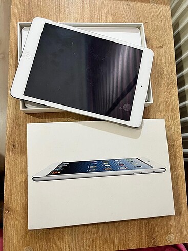 Apple ipad wifi 16 GB