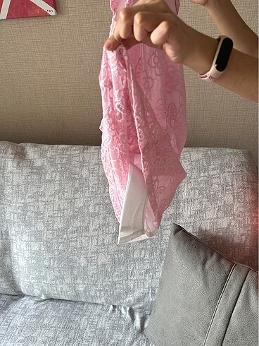 Pembe doğal kumaştan şık elbise - Görsel 4