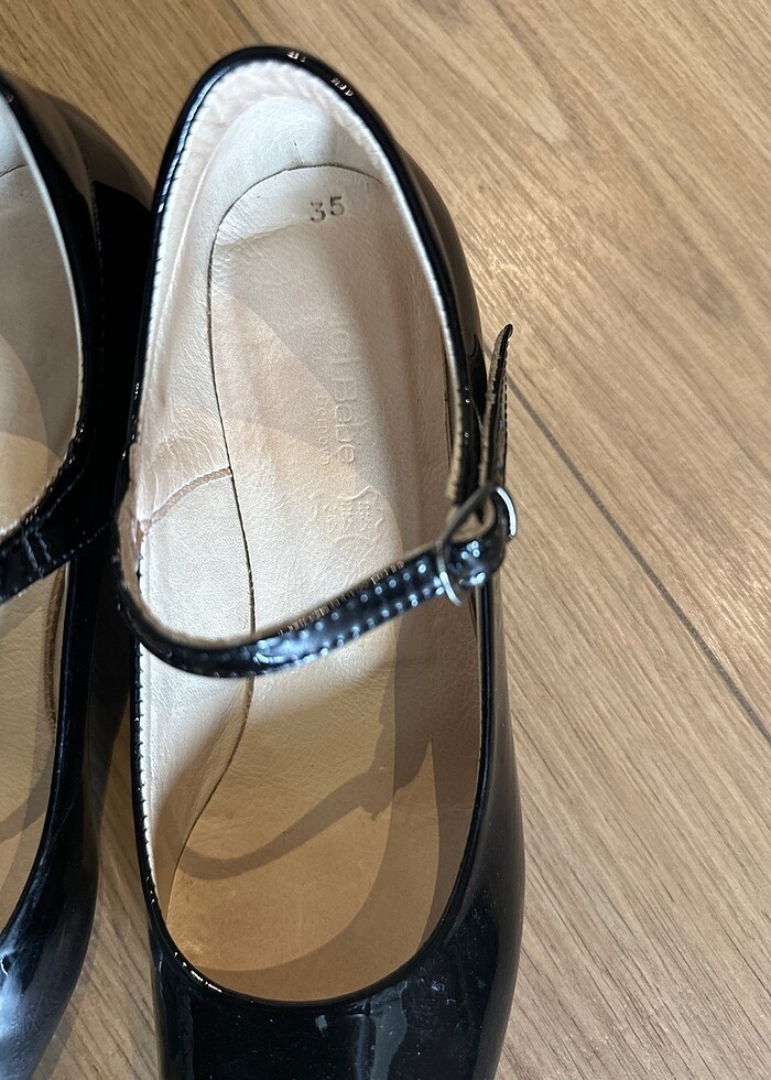 Deri topuklu ayakkabı - Görsel 2