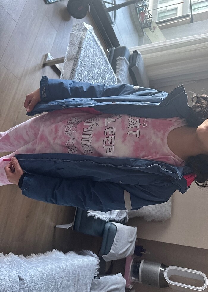 Kışlık mont - Görsel 4