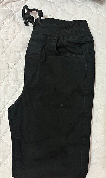 Siyah pantalon