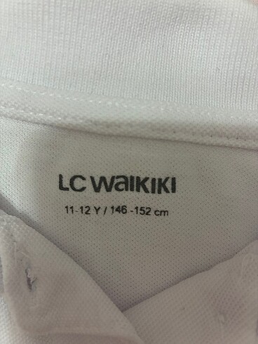 LC Waikiki Beyaz tisort