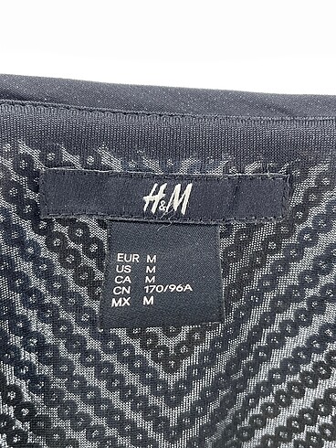 m Beden çeşitli Renk H&M Kısa Elbise %70 İndirimli.