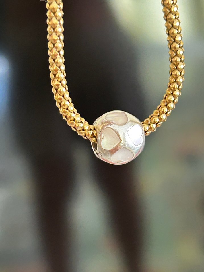 Sedef kalpli Pandora charm - Görsel 4