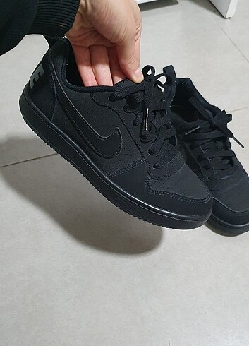 Nike court