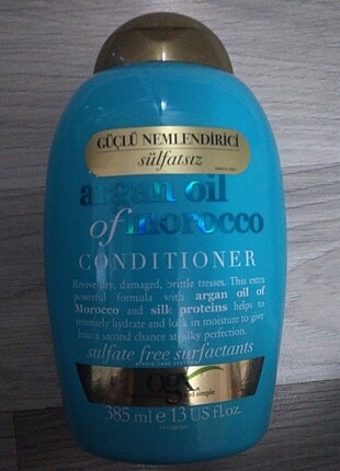 OGX ve Herbal Essences Sülfatsız Saç Kremleri