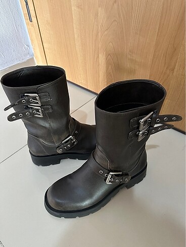 40 Beden Zara bot