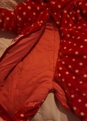 kırmızı renkli uyku tulumu - Görsel 2