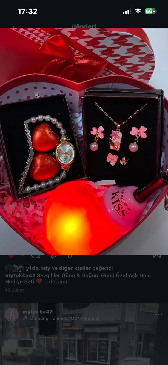 Pembe Mini Çiçekli Boncuklu Takı Seti isteğe göre kutu yapılır - Görsel 2