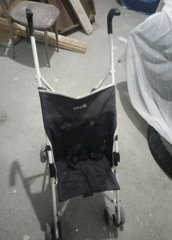 Gri ve Beyaz Bebek Arabası - Görsel 3