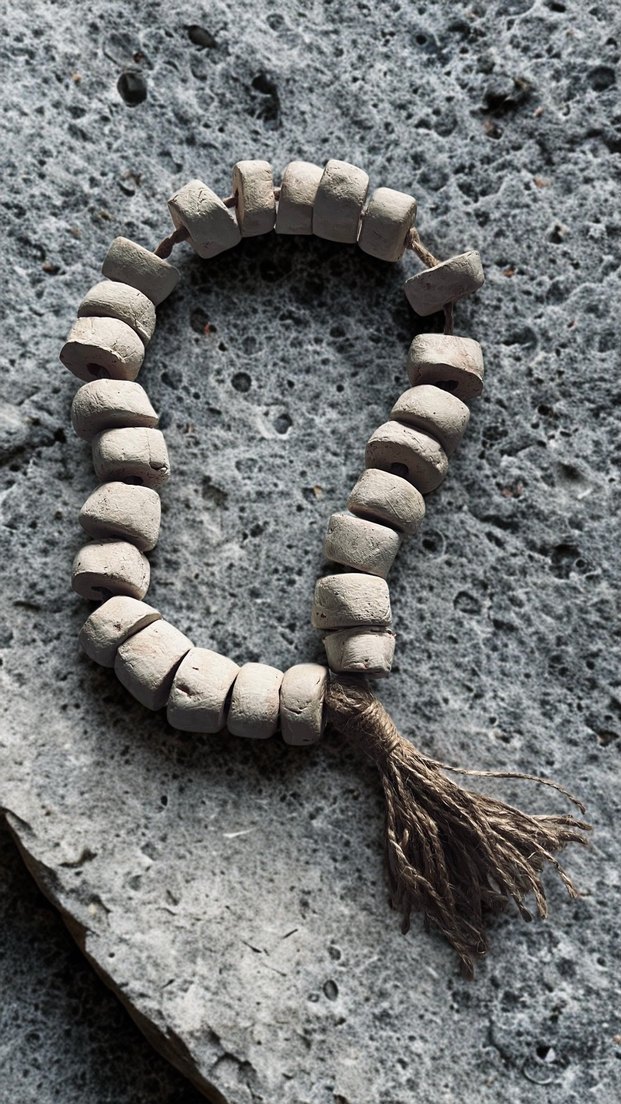 Bohem Gri Beyaz Tesbih - Görsel 2