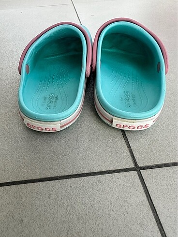 30 Beden Crocs 30-31 sağlam az giyildi