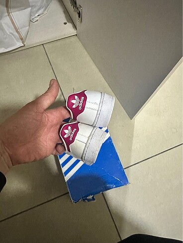 31 Beden çeşitli Renk Adidas süperstar orjinal 31 numara