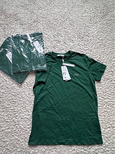 Lacoste tshirt