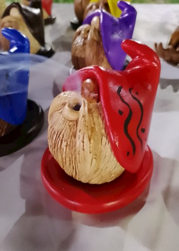 konik ve çubuk tütsülükler