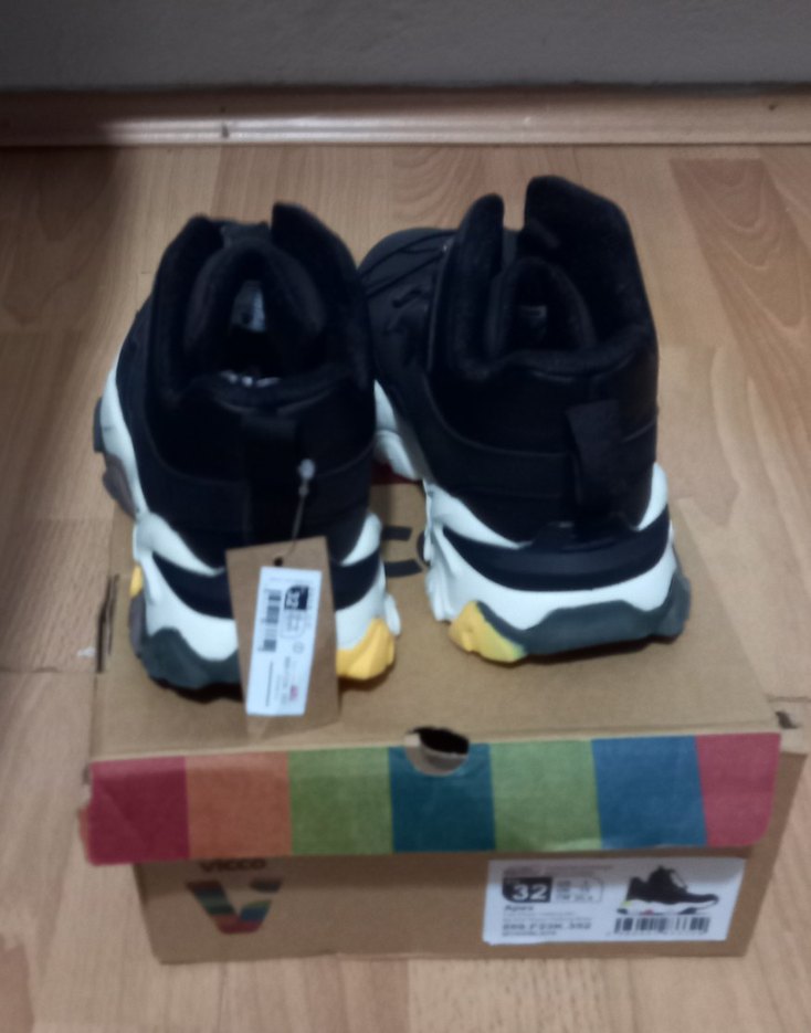 VİCCO SİYAH ÇOCUK BOT - Görsel 2