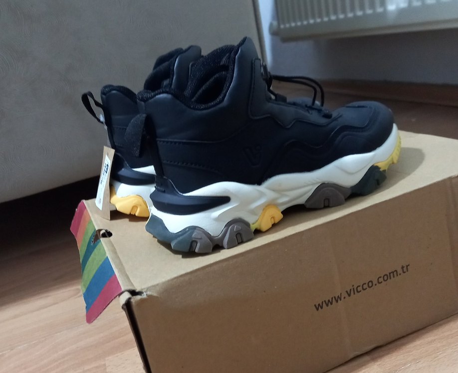 VİCCO SİYAH ÇOCUK BOT - Görsel 3