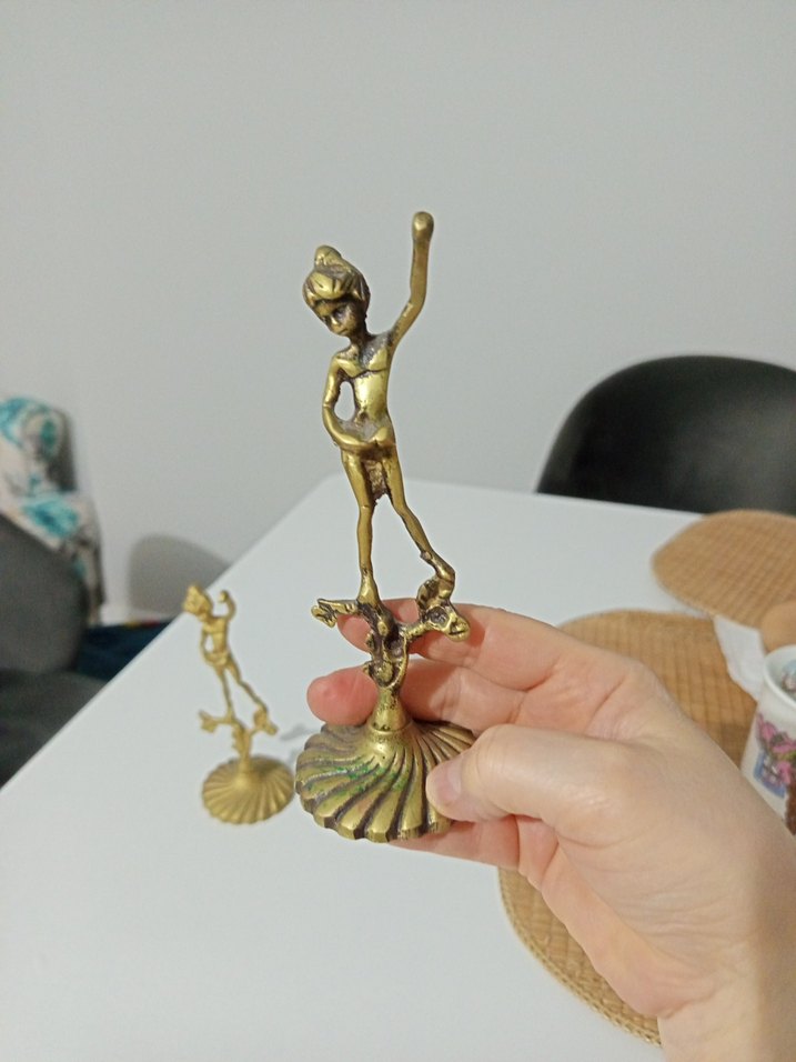 Parlak Altın Renkli Figürinler biblo - Görsel 3