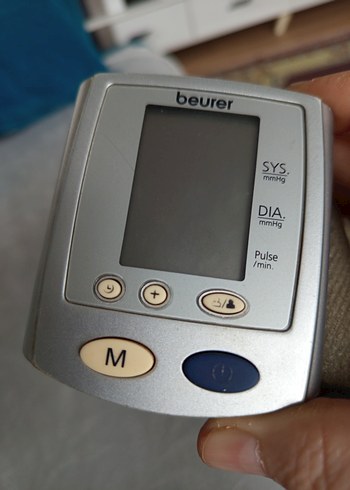 Beurer ve Wollex Dijital Tansiyon Ölçer Seti - Görsel 4