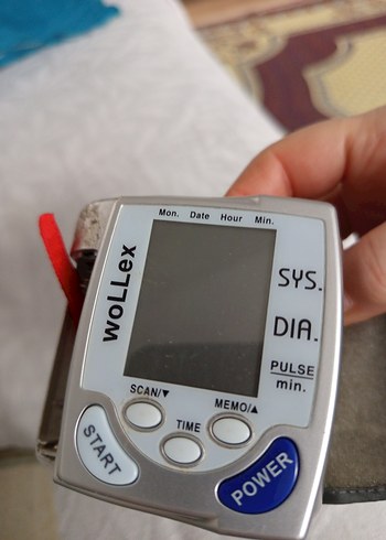 Beurer ve Wollex Dijital Tansiyon Ölçer Seti - Görsel 2