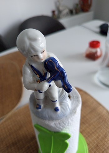 Renkli Keman Çalan Çocuk Biblosu - Görsel 3