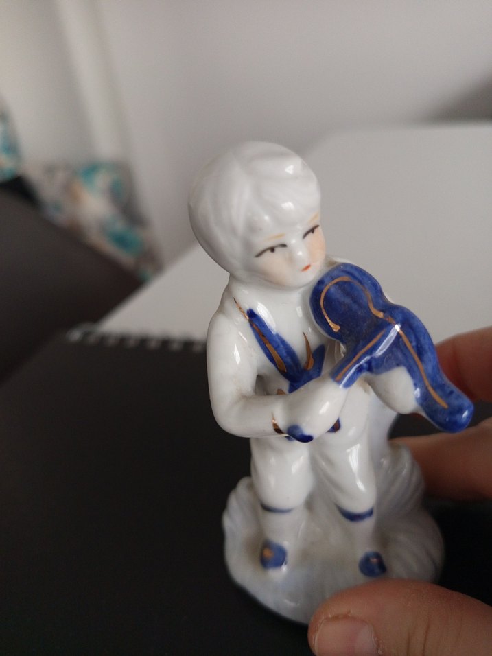 Renkli Keman Çalan Çocuk Biblosu - Görsel 4