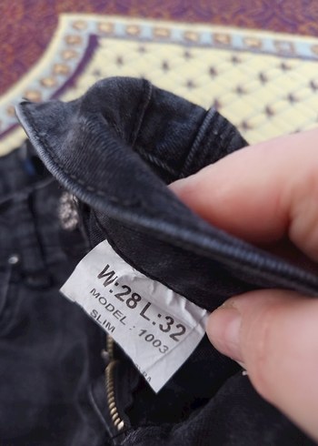 Kadın Siyah Bağlama Desenli Dar Kesim Jean - Görsel 4