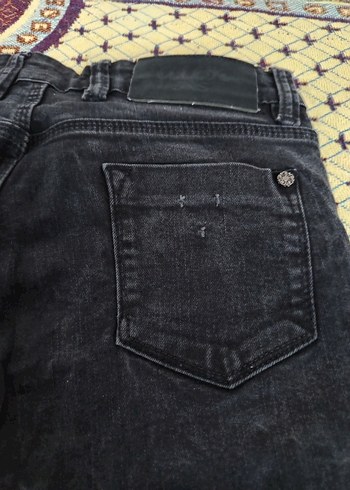 Kadın Siyah Bağlama Desenli Dar Kesim Jean - Görsel 9