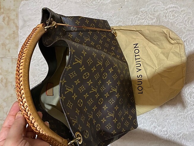 Louis Vuitton Louis Vuitton Artsy