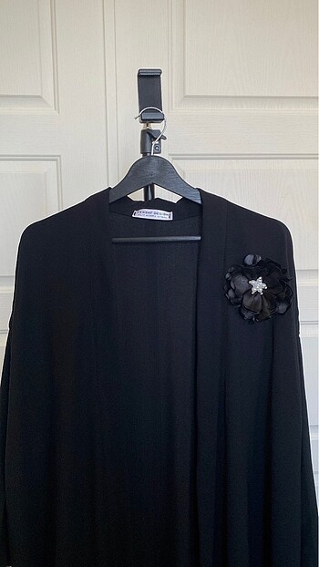 Siyah kimono abaya