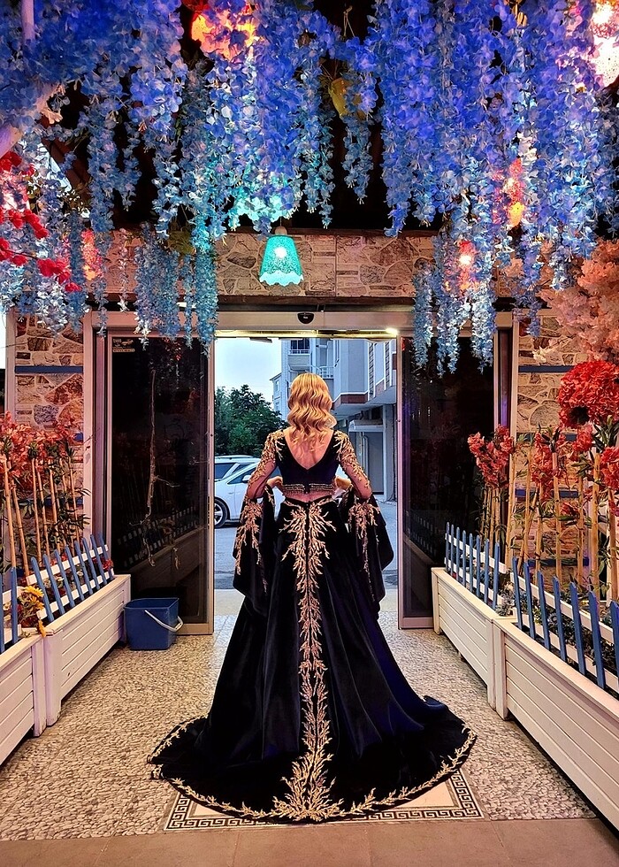 Aysira şık büstiyerli ayrı bindallıı ACİL SATILIK - Görsel 3