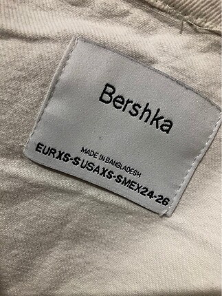 xs Beden Bershka ceket