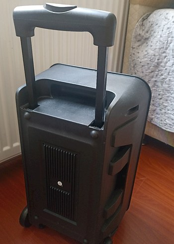 Sarı Renkli Bluetooth Hoparlör - Görsel 6