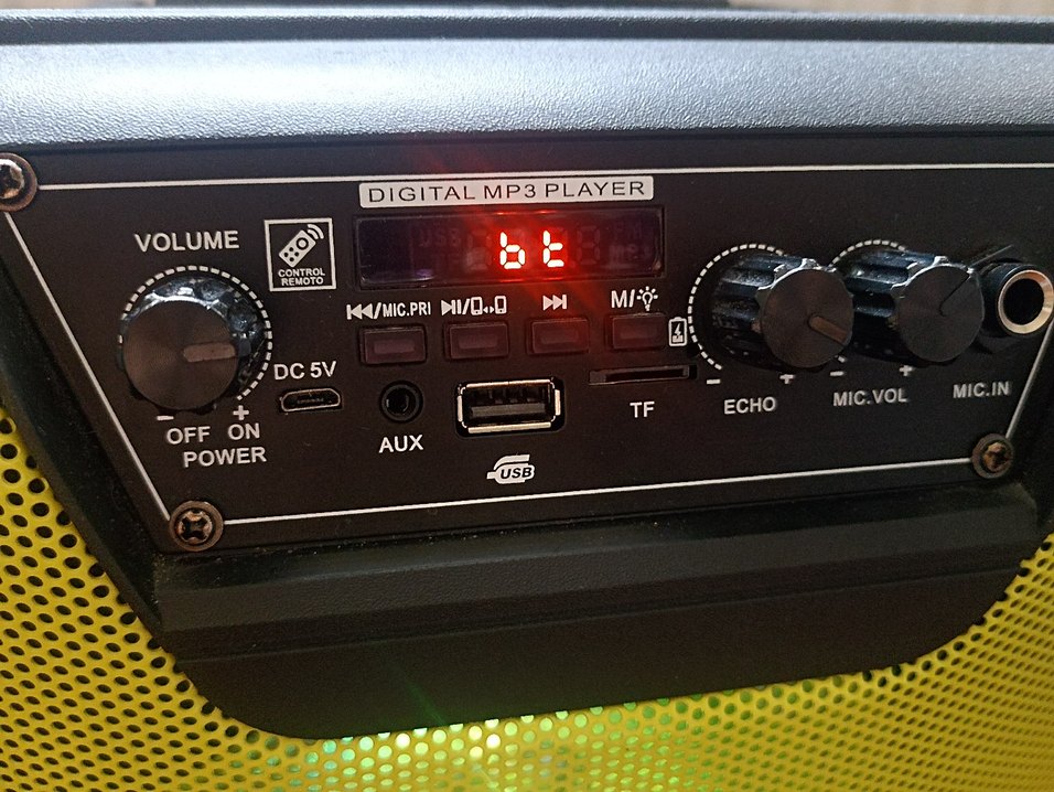 Sarı Renkli Bluetooth Hoparlör - Görsel 5