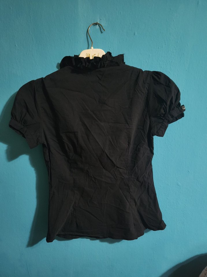 Kadın Siyah Fırfırlı Kısa Kollu Gömlek - Görsel 4