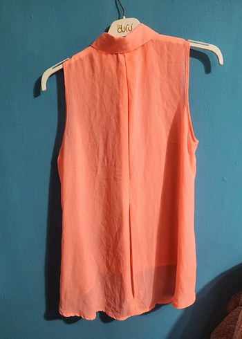 Düğmeli Pembe Nakışlı Kolsuz Gömlek - Görsel 5