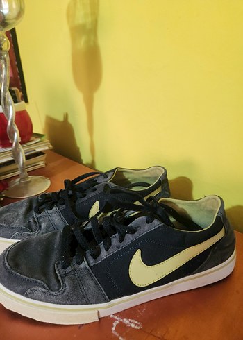Nike Siyah Sari Dusuk Bilekli Sneaker