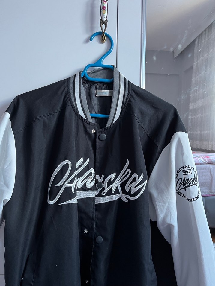 Siyah Beyaz Baskılı Spor Ceket - Görsel 2