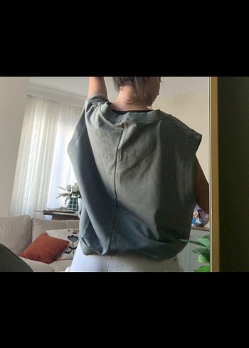 haki V Yakalı Salaş Kadın Bluz - Görsel 3