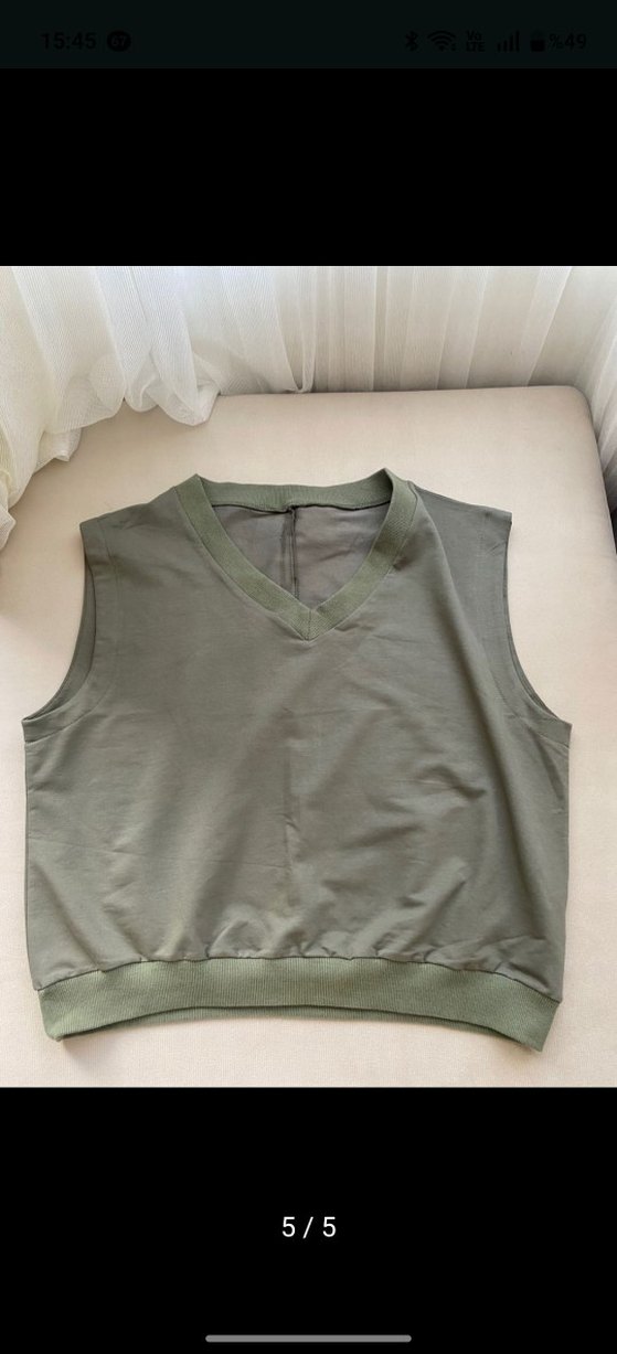 haki V Yakalı Salaş Kadın Bluz - Görsel 4