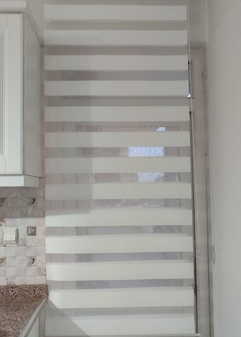 balkon kapısı zebra perde - Görsel 2