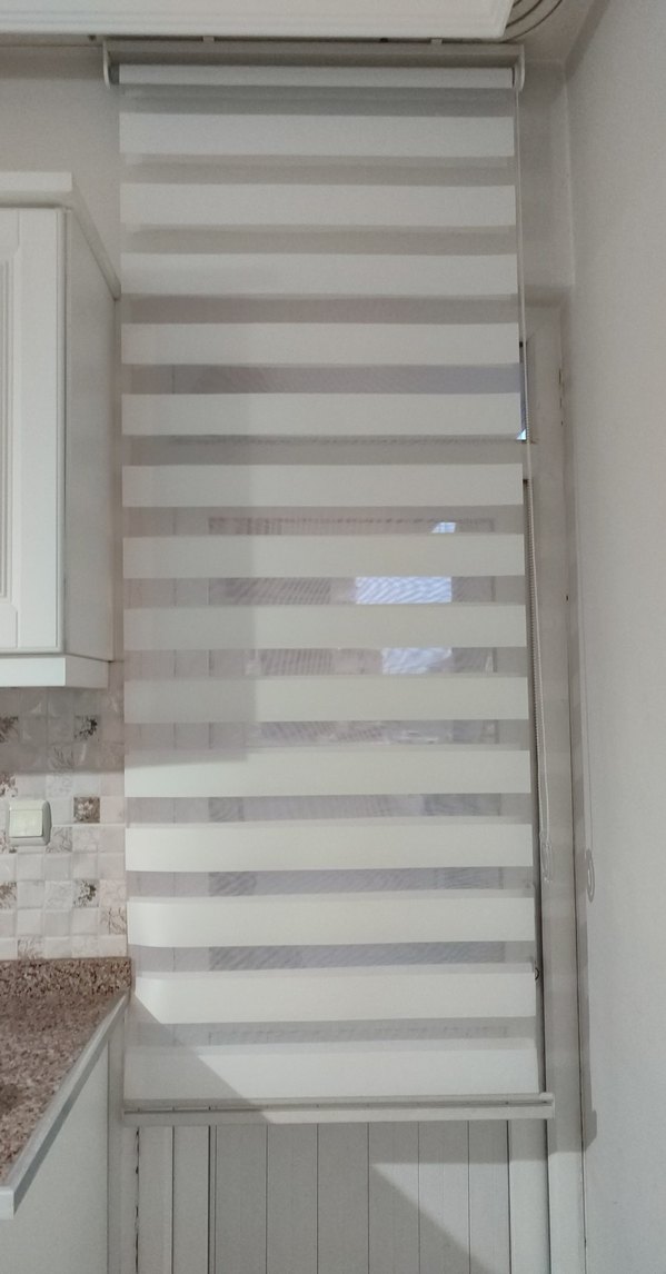 balkon kapısı zebra perde - Görsel 2