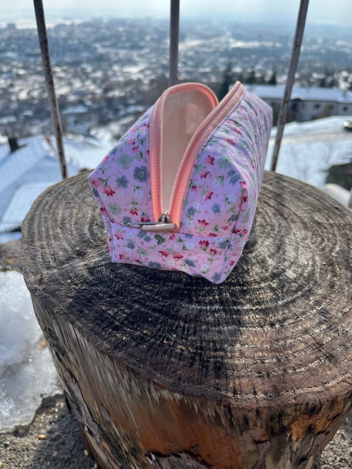 Çiçek Desenli Fermuarlı Kalemlik - Görsel 3