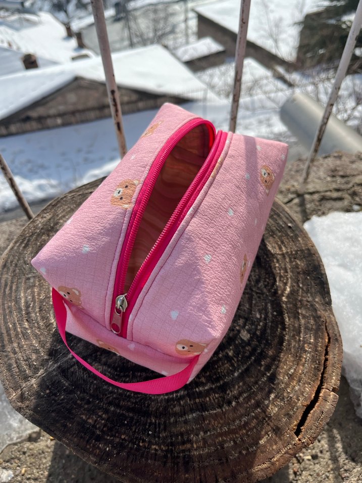 Fermuarlı Pembe Ayıcık Desenli Kadın Makyaj Çantası - Görsel 2