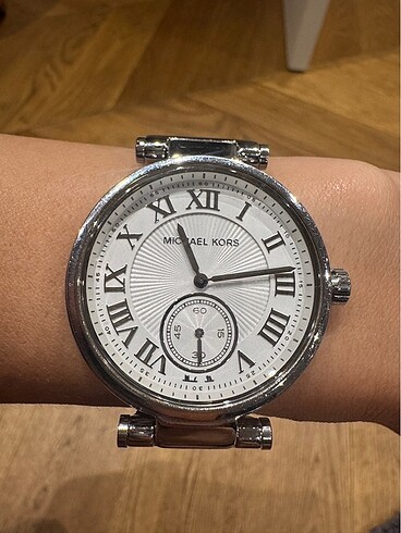 Orijinal Michael kors saat